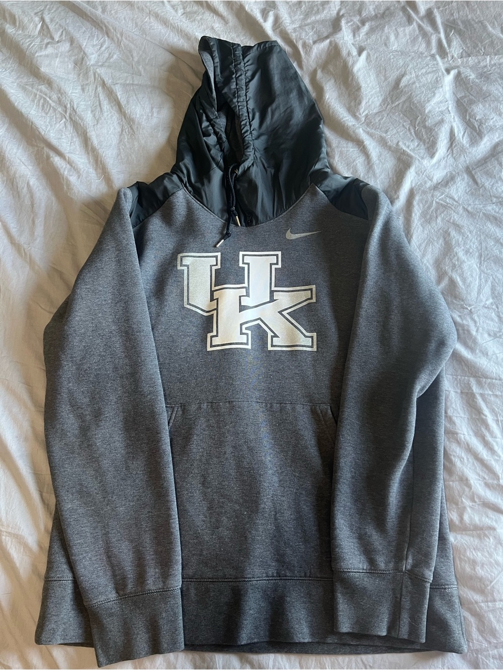 Nike Men’s Gray Crewneck Hoodie with UK Logo